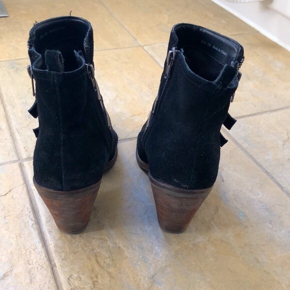 Dolce Vita Suede Booties - Picture 5 of 6